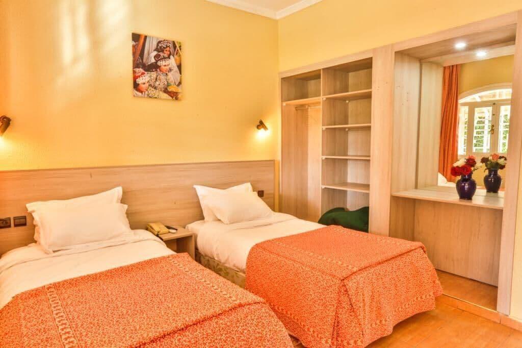 Hotel Al Bassatine Béni Mellal Extérieur photo