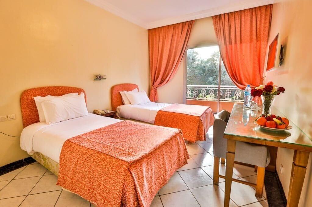Hotel Al Bassatine Béni Mellal Extérieur photo