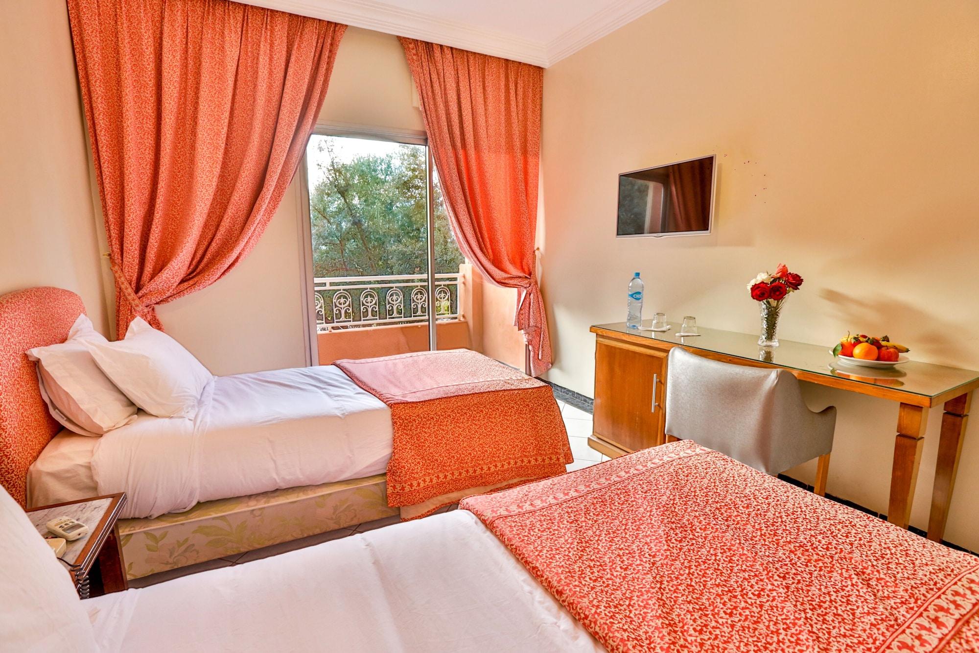 Hotel Al Bassatine Béni Mellal Extérieur photo