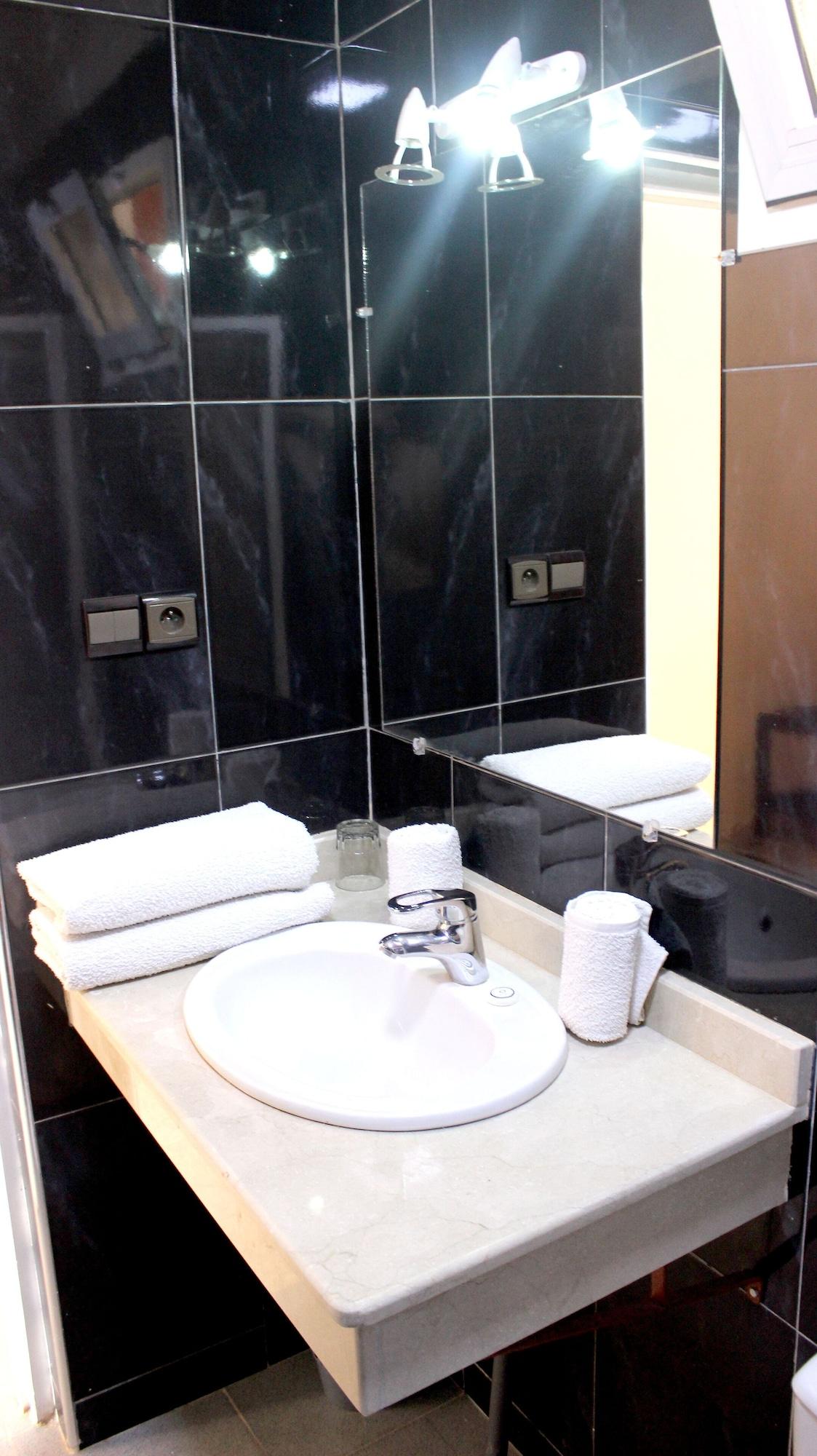 Hotel Al Bassatine Béni Mellal Extérieur photo