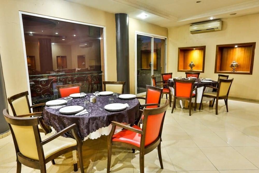 Hotel Al Bassatine Béni Mellal Extérieur photo