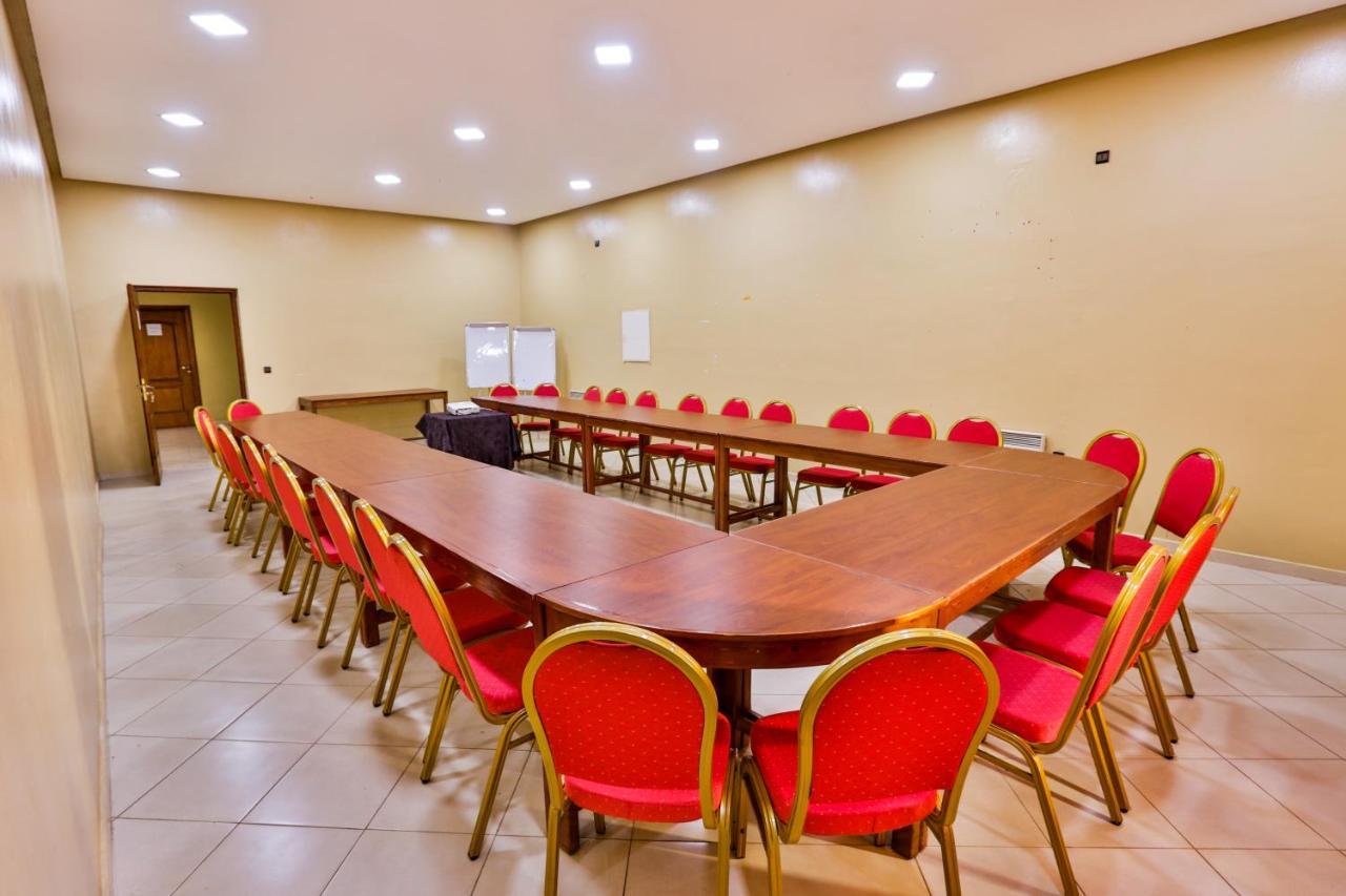 Hotel Al Bassatine Béni Mellal Extérieur photo